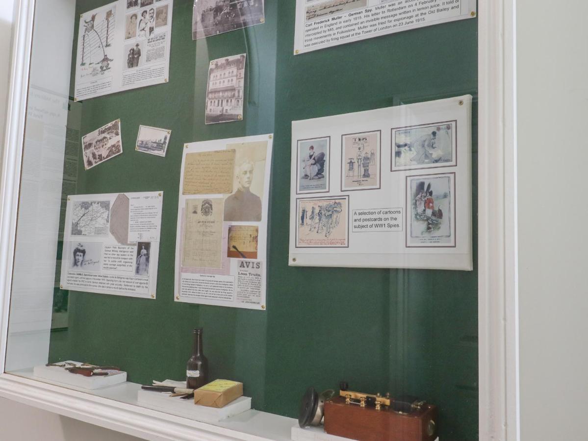 포크스턴 The Old Spy Headquarters 아파트 외부 사진